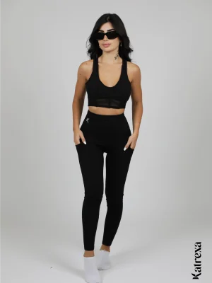 Katrexa's Classic Black Athletic Ensemble: Bra & Leggings