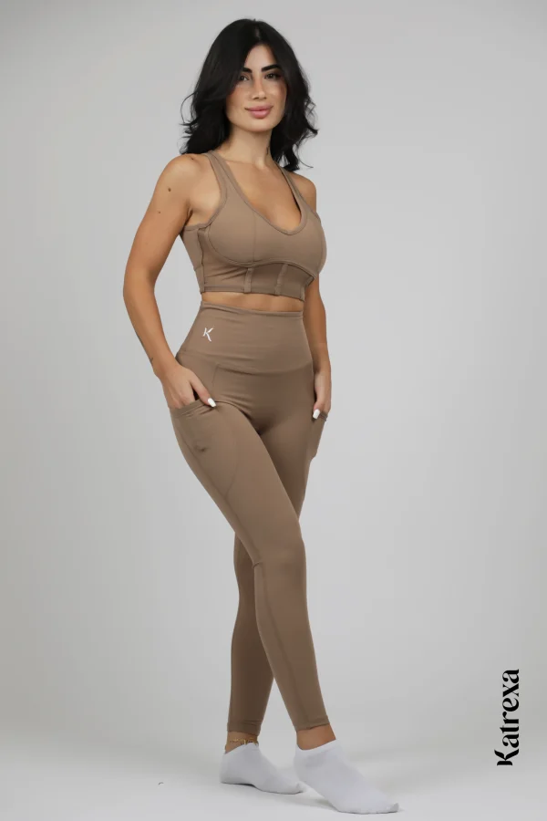 Katrexa's Sleek Brown Athletic Duo: Bra & Leggings